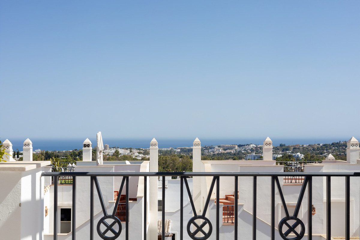 3 bedrooms Penthouse in Marbella, Spain No. 39387