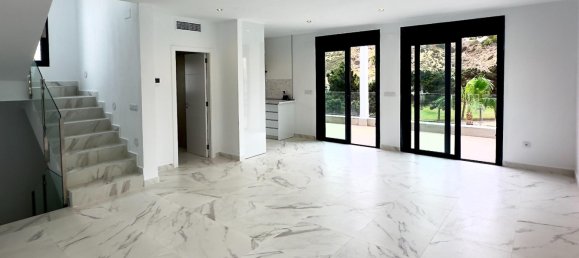 Вилла с 4 спальнями в Сьюдад Кесада, Испания № 32483 17