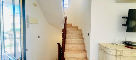 3 Schlafzimmer Haus in Alicante, Spain, Nr. 181991 19