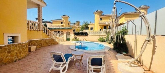 3 Schlafzimmer Haus in Alicante, Spain, Nr. 181991 40