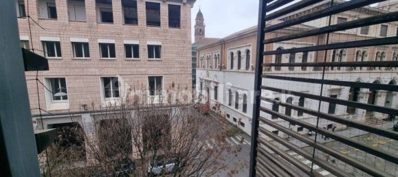 Apartamento T3 em Cremona, Italy N.º 343450 6