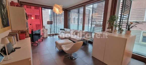 Apartamento T3 em Cremona, Italy N.º 343450 2