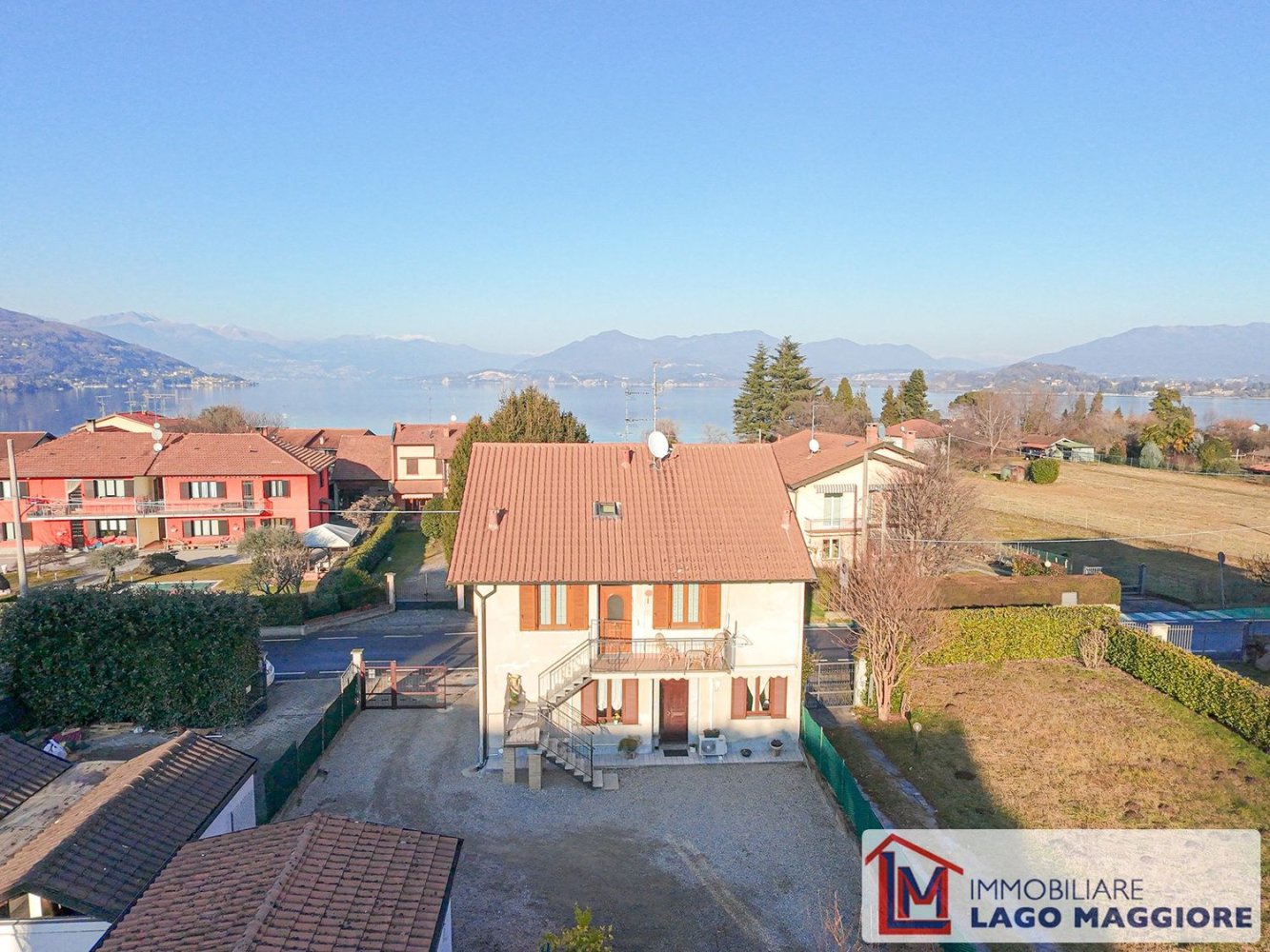 3-Zimmer Wohnung in Ranco, Italy, Nr. 141592