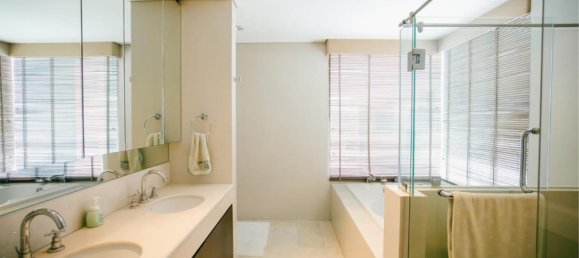 3 bedrooms Condo in Bangkok, Thailand No. 3393 12