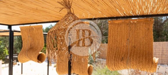 Замки и поместья с 4 спальнями в Остуни, Италия № 309530 47