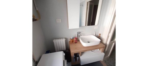 8 rooms House in Brindisi, Italy No. 238640 5