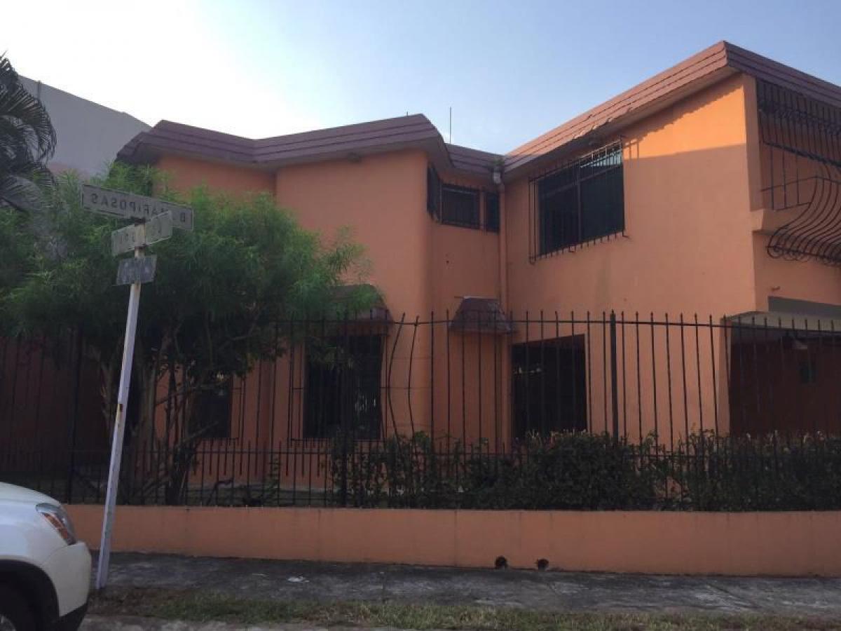 Casa de 3 dormitorios en Tabasco, Mexico No. 181804