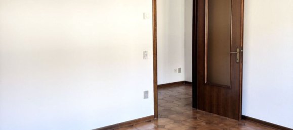 3 Schlafzimmer Wohnung in Conselve, Italy, Nr. 336901 5