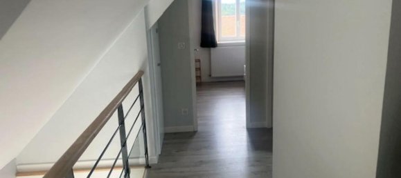 Casa de 3 dormitorios en Puy-de-Dome, France No. 305661 6