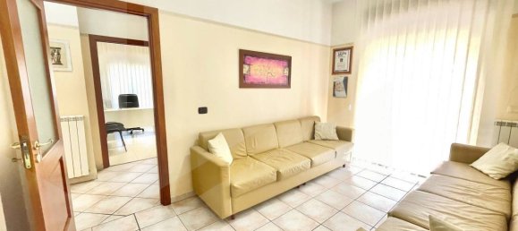 Квартира с 3 спальнями в Джульяно ин Кампанья, Италия № 17885 4