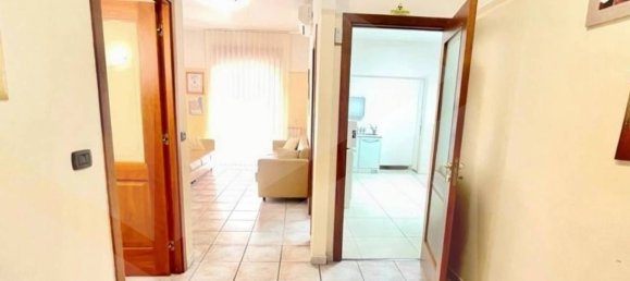 Квартира с 3 спальнями в Джульяно ин Кампанья, Италия № 17885 10