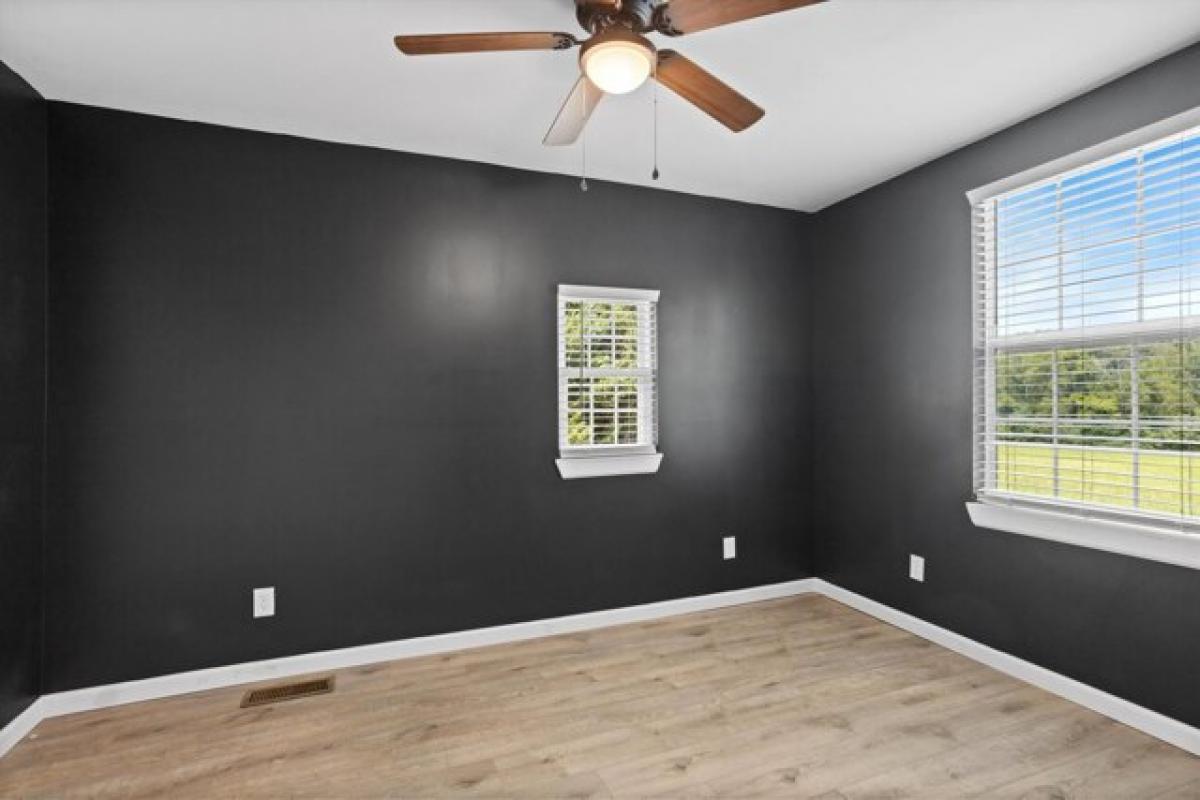 3 bedrooms House in Chickamauga, USA No. 428599