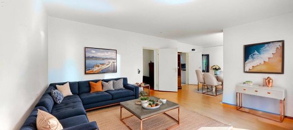 2 bedrooms Townhouse in Frankfurt am Main, Germany No. 320796 2