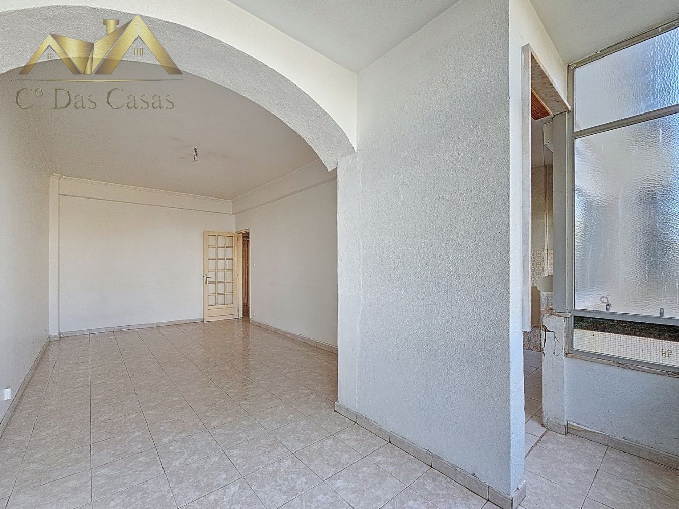 Apartamento de 2 dormitorios en Oeiras, Portugal No. 336031