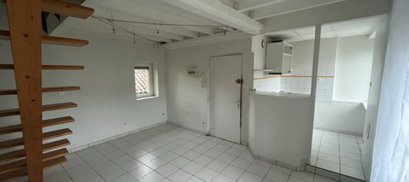1 Schlafzimmer Doppelhaus in Caussade, France, Nr. 276439 2