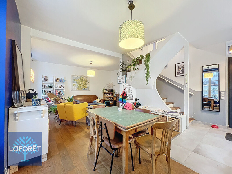 Casa de 1 dormitorio en Mennecy, France No. 149670