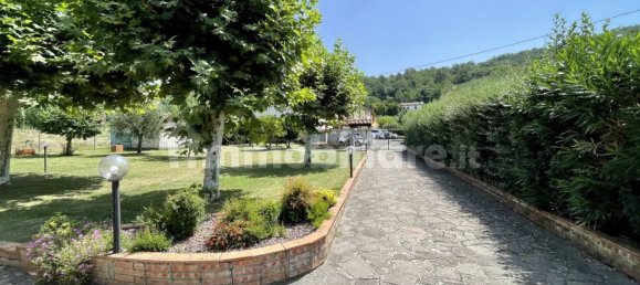 3 bedrooms Villa in Porcari, Italy No. 135886 5