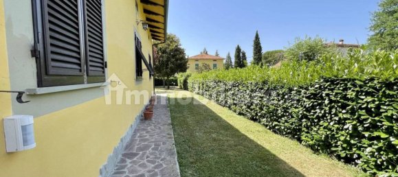 3 bedrooms Villa in Porcari, Italy No. 135886 28