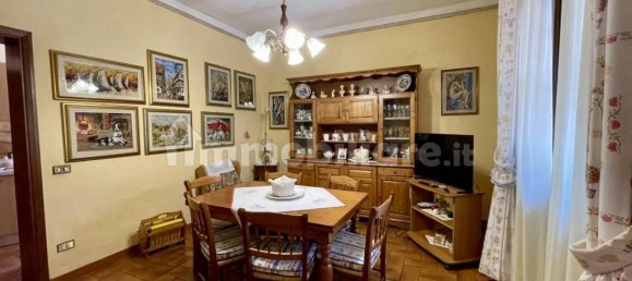 3 bedrooms Villa in Porcari, Italy No. 135886 11