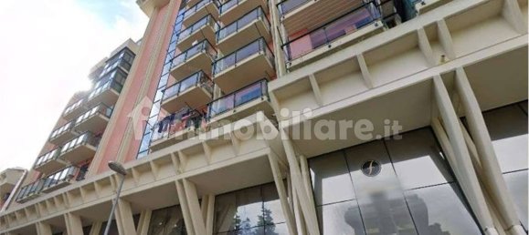 4 bedrooms Apartment in Bari, Italy No. 310474 2