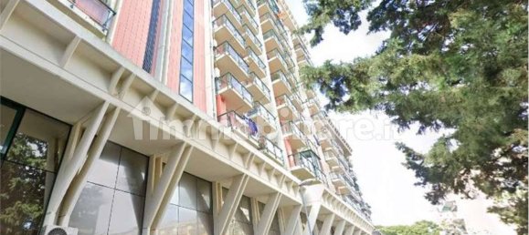 4 bedrooms Apartment in Bari, Italy No. 310474 8