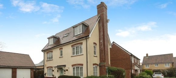 4 bedrooms House in Hailsham, United Kingdom No. 10633 2