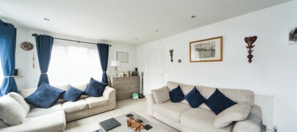 4 bedrooms House in Hailsham, United Kingdom No. 10633 3