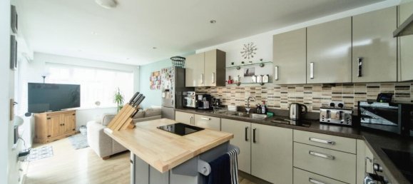 4 bedrooms House in Hailsham, United Kingdom No. 10633 5