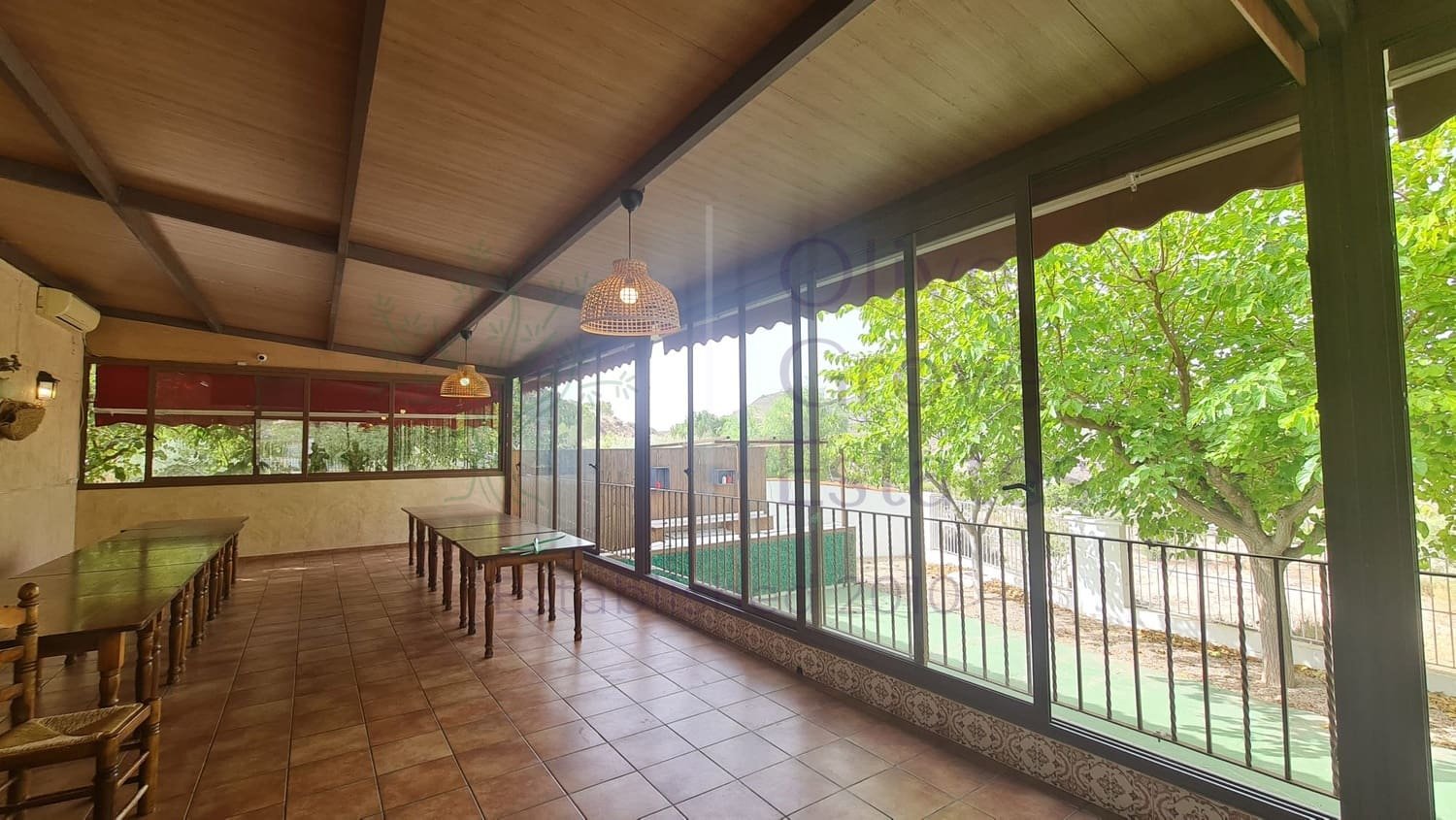 4 bedrooms House in Petrer, Spain No. 223631