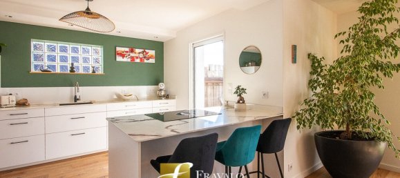 Casa de 5 dormitorios en Arradon, France No. 199178 6