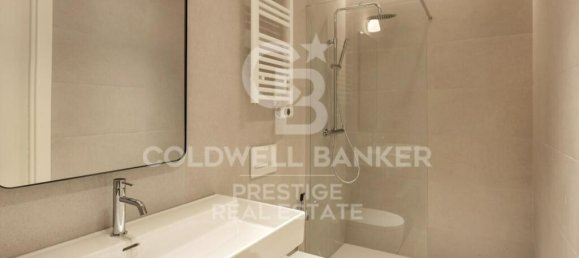 2 bedrooms Apartment in Eixample, Spain No. 83773 18