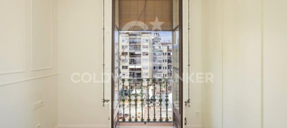 2 bedrooms Apartment in Eixample, Spain No. 83773 25