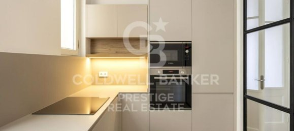 2 bedrooms Apartment in Eixample, Spain No. 83773 9