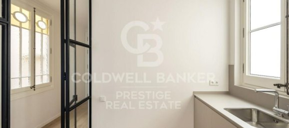 2 bedrooms Apartment in Eixample, Spain No. 83773 8