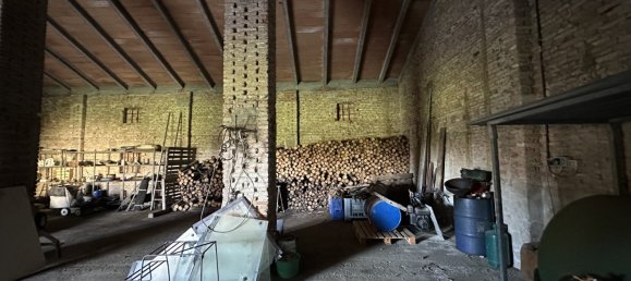 4 bedrooms Villa in Bondeno, Italy No. 232970 15