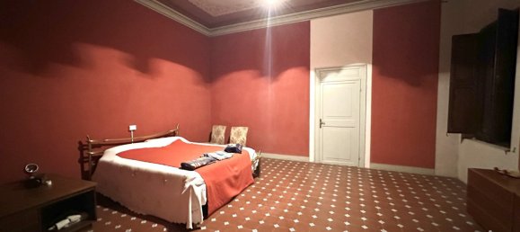 4 bedrooms Villa in Bondeno, Italy No. 232970 11