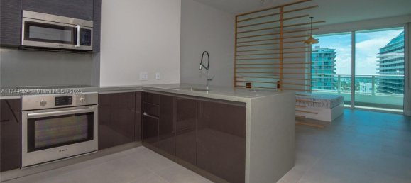  عقار تجاري في Miami, الولايات المتحدة 47.1متر مربع رقم 614098 5