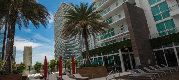  عقار تجاري في Miami, الولايات المتحدة 47.1متر مربع رقم 614098 7