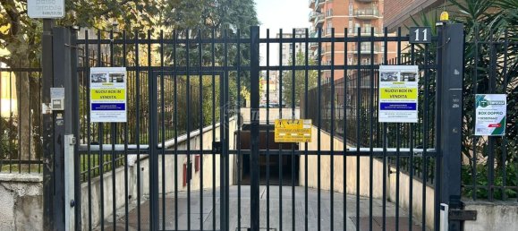  Garage in Milan, Italy No. 381409 2