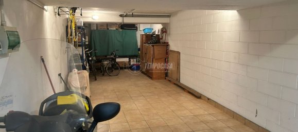  Garage in Milan, Italy No. 381409 11