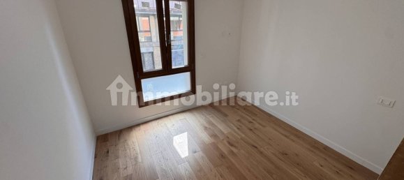 2 bedrooms Apartment in Florence, Italy No. 328767 13