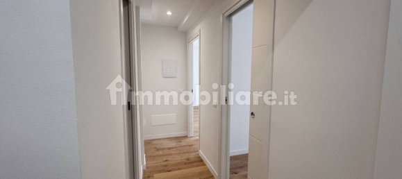 2 bedrooms Apartment in Florence, Italy No. 328767 4