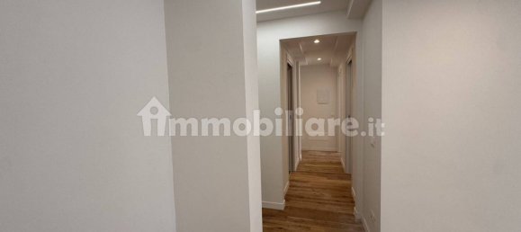 2 bedrooms Apartment in Florence, Italy No. 328767 5
