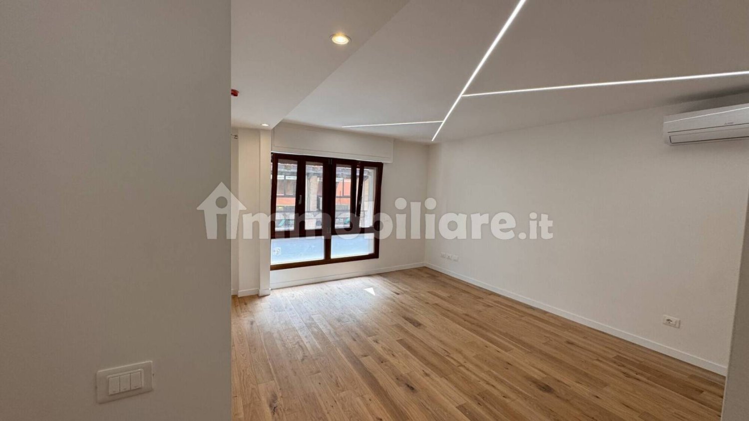 2 bedrooms Apartment in Florence, Italy No. 328767