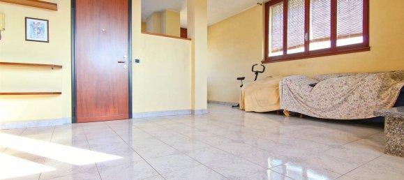 5 rooms Villa in Cesano Maderno, Italy No. 170417 5