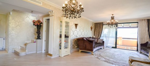 3 bedrooms Penthouse in Estepona, Spain No. 35428 14