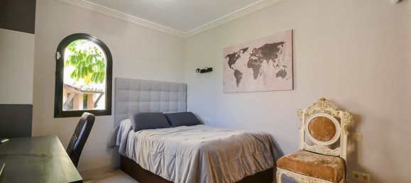 3 bedrooms Penthouse in Estepona, Spain No. 35428 23