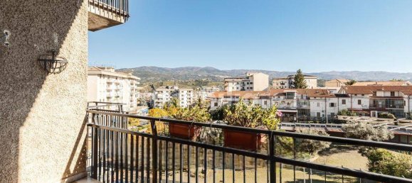 3 Schlafzimmer Wohnung in Cosenza, Italy, Nr. 207390 21