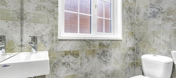 5 bedrooms House in Barnet, United Kingdom No. 6449 8