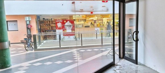 عقار تجاري في Pontedera, Italy 106متر مربع رقم 372697 11